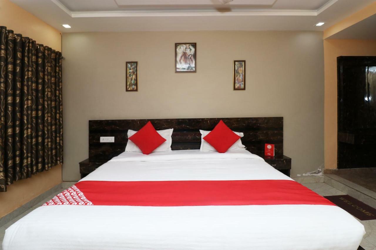 Oyo 26803 Hotel City Inn Faizābād Exteriér fotografie